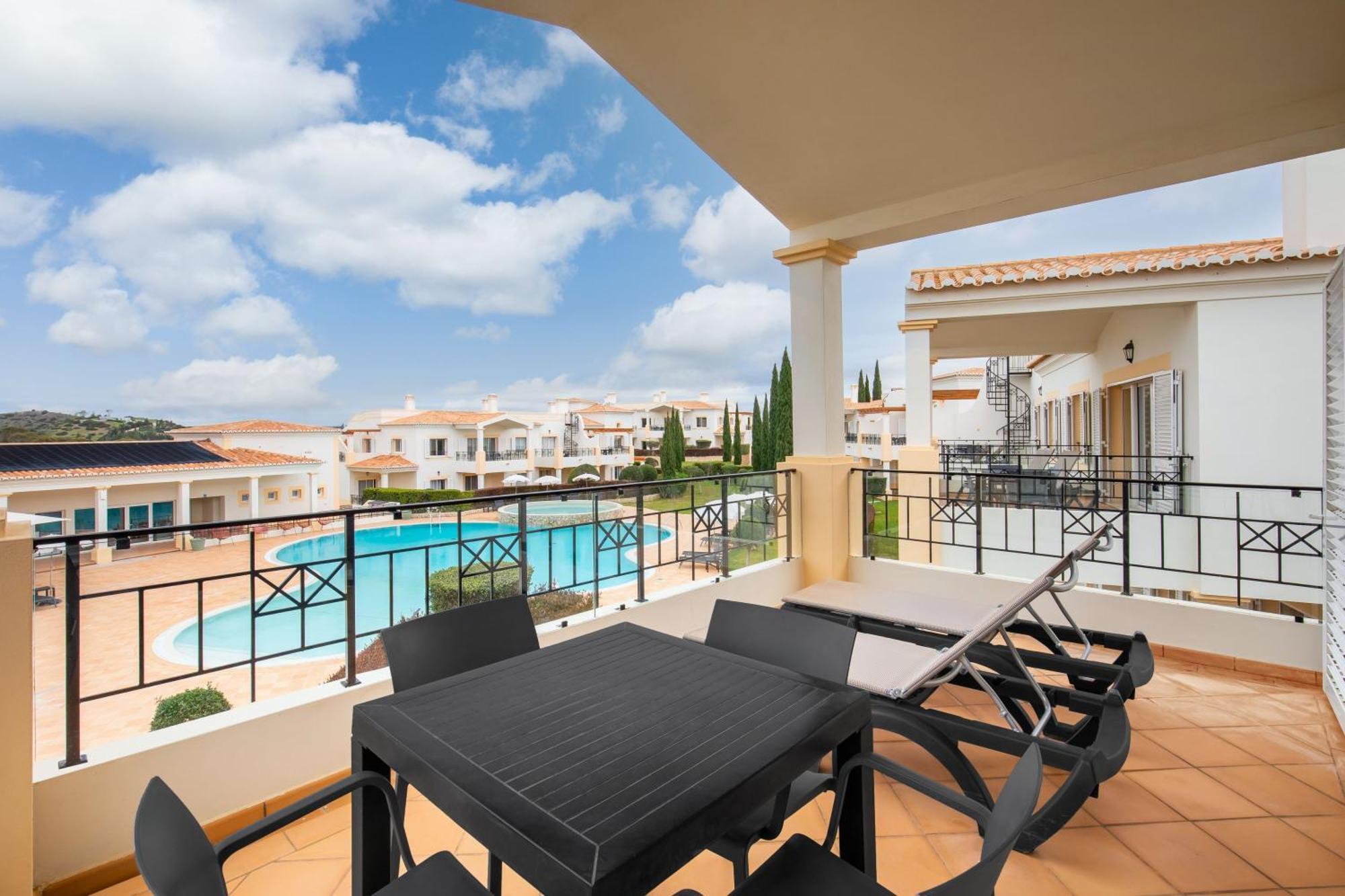 Vakantiepark Nau Village 4*